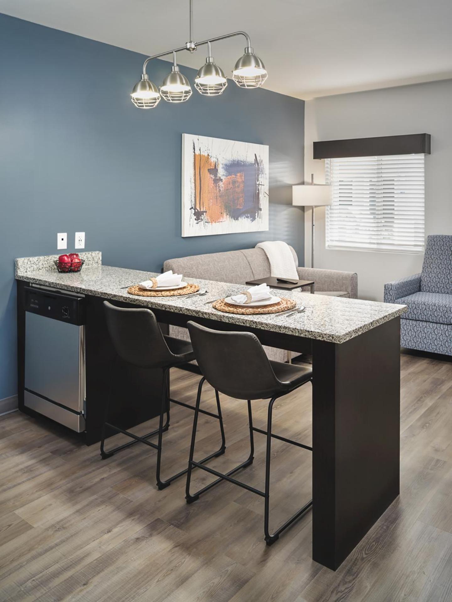 Stayapt Greenville-haywood Mall Hotel 3*